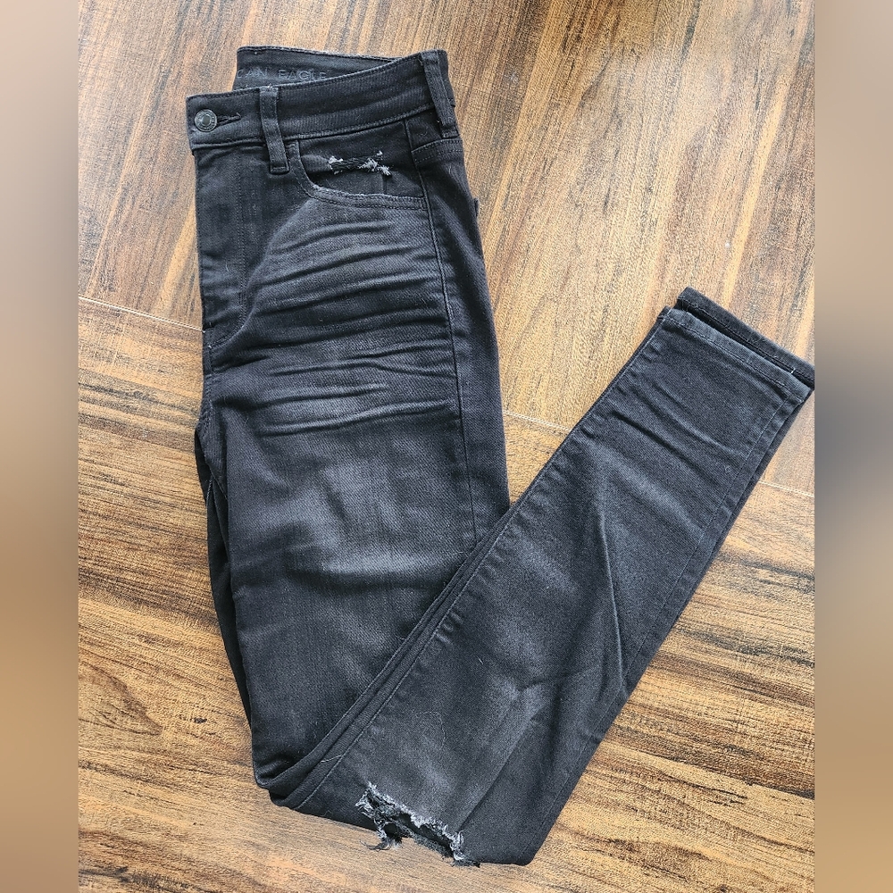 American Eagle Distressed Black Skinny Jeans - Size 8 Long